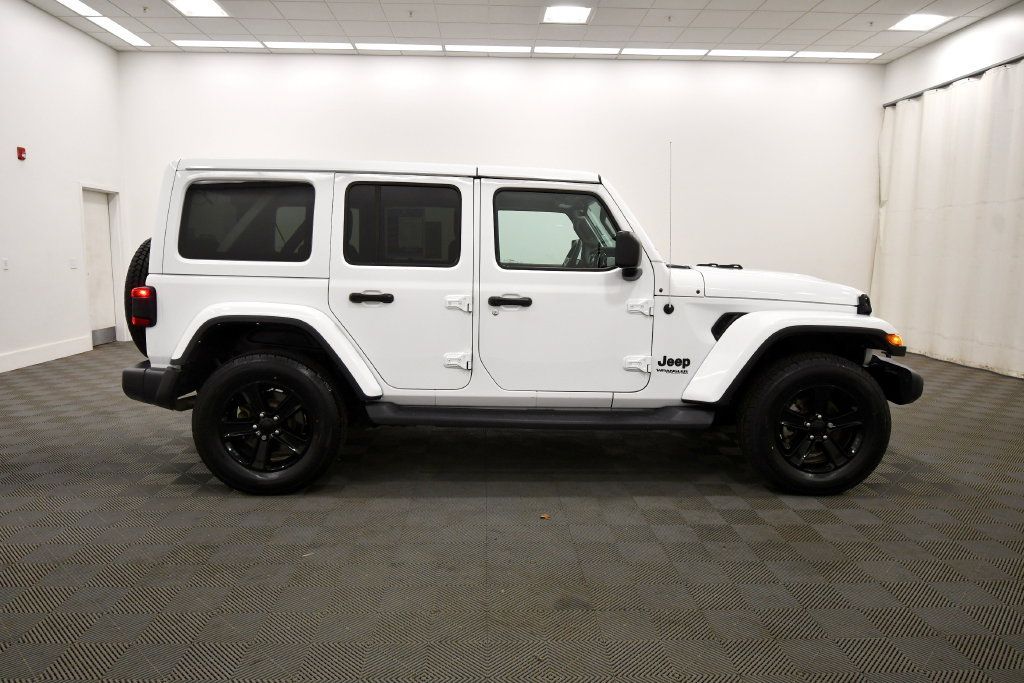 Used 2021 Jeep Wrangler Unlimited Sahara AWD/4WD image 9