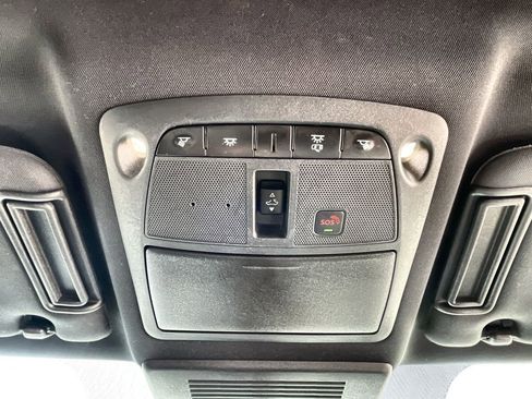 Used 2023 Nissan Armada SL w/ Midnight Edition Package image 28