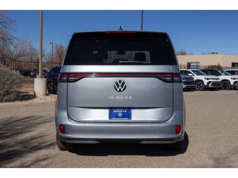 New 2025 Volkswagen ID. Buzz Pro S image 5