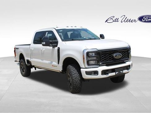 New 2026 Ford F250 Lariat w/ Tremor Off-Road Package AWD/4WD image 2