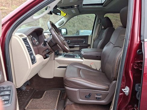 Used 2017 RAM 1500 Laramie Longhorn w/ Convenience Group image 13