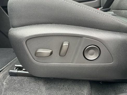 New 2026 Chevrolet Traverse LT w/ LPO, Floor Liner Package image 3