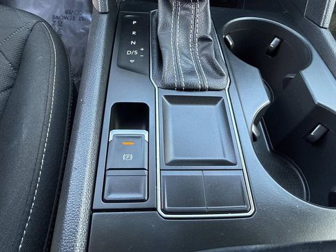Used 2021 Volkswagen Atlas S FWD image 29