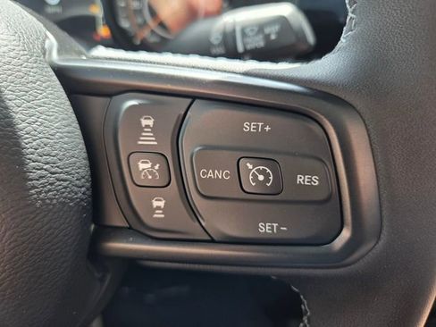 New 2026 Jeep Gladiator Sahara image 30