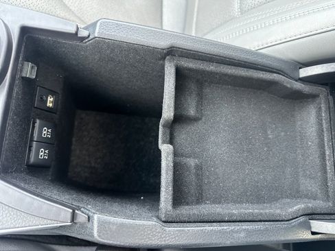 Used 2020 Toyota Avalon Limited w/ Advanced Safety Package image 28