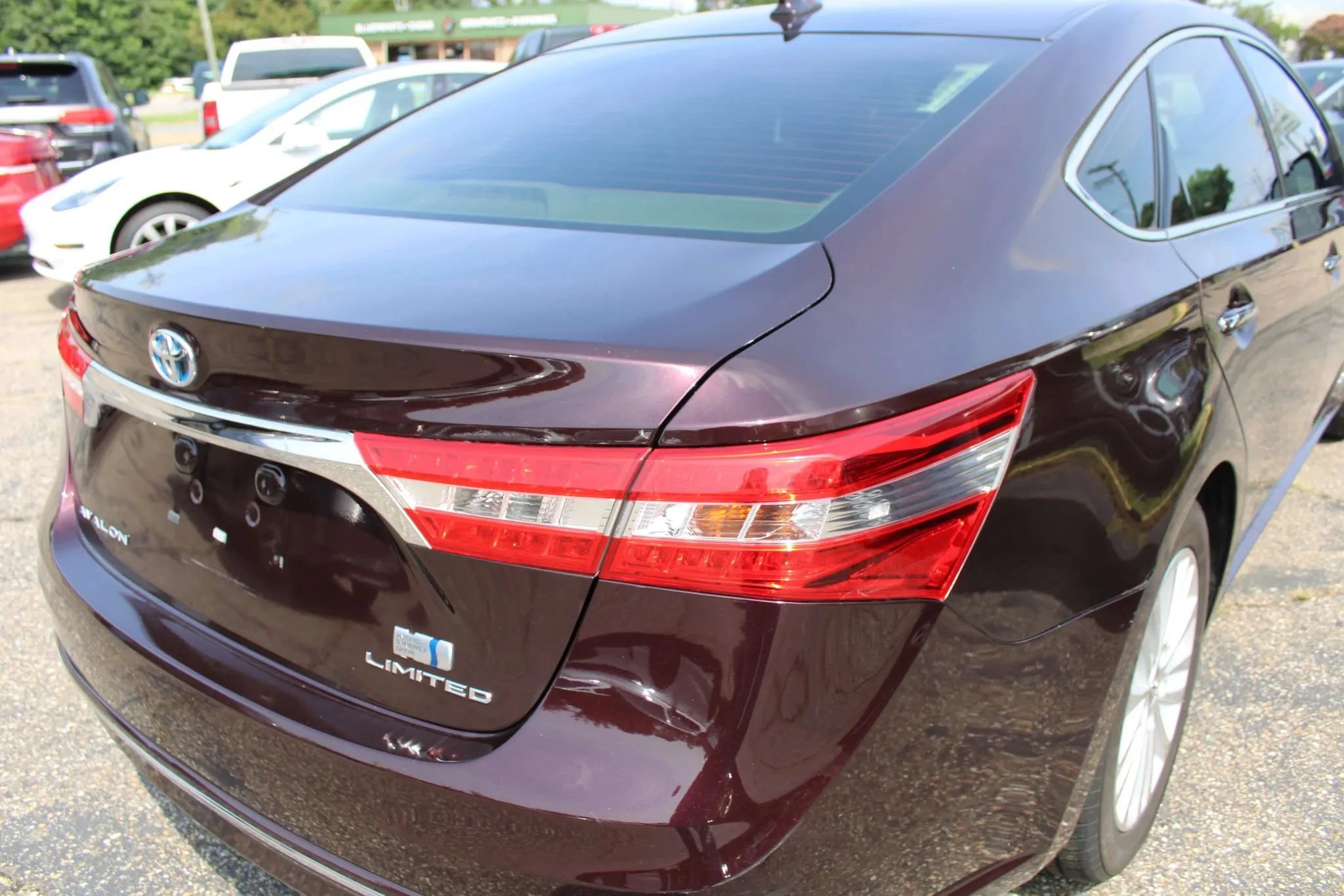 Used 2013 Toyota Avalon Limited FWD image 29