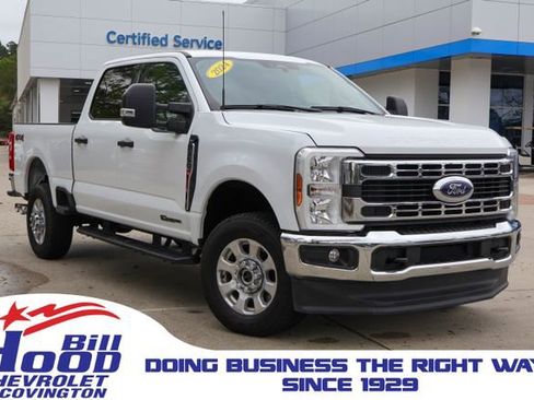 Used 2024 Ford F350 XLT image 1