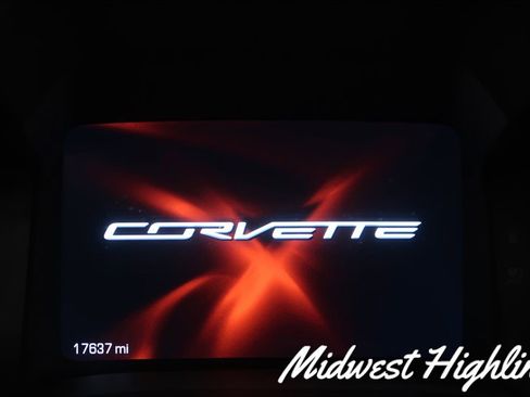 Used 2015 Chevrolet Corvette Z06 w/ 3LZ Preferred Equipment Group image 30