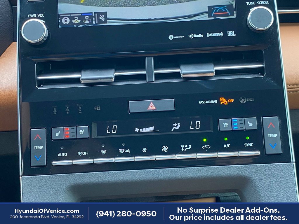 Used 2021 Toyota Avalon Limited w/ Advanced Safety Package FWD image 15