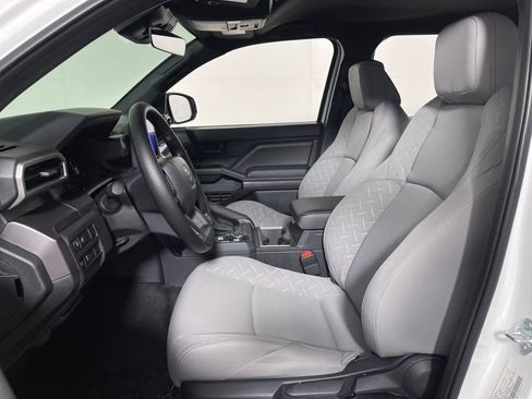 New 2026 Toyota Tacoma SR5 image 12