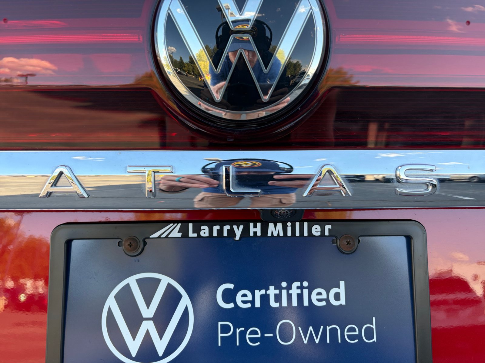 Certified 2024 Volkswagen Atlas SEL Premium R-Line AWD/4WD image 24