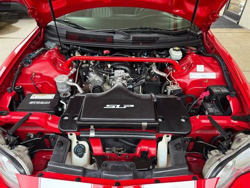 Used 2002 Chevrolet Camaro Z28 w/ SS Performance/Appearance Pkg RWD image 13