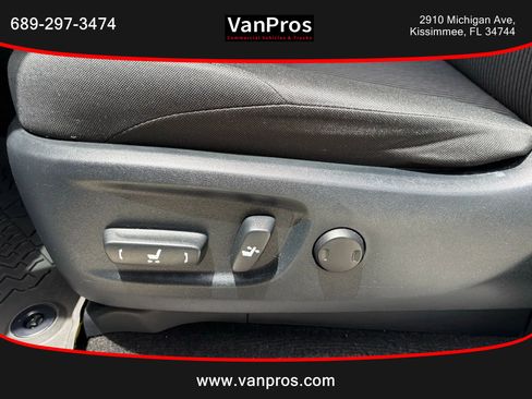 Used 2024 Toyota 4Runner SR5 image 10