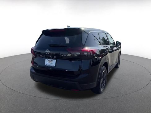 Used 2025 Nissan Rogue SV FWD image 14