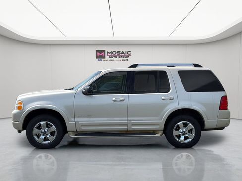 Used 2005 Ford Explorer Limited AWD/4WD image 4