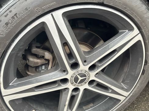 Used 2021 Mercedes-Benz A 220 4MATIC image 30