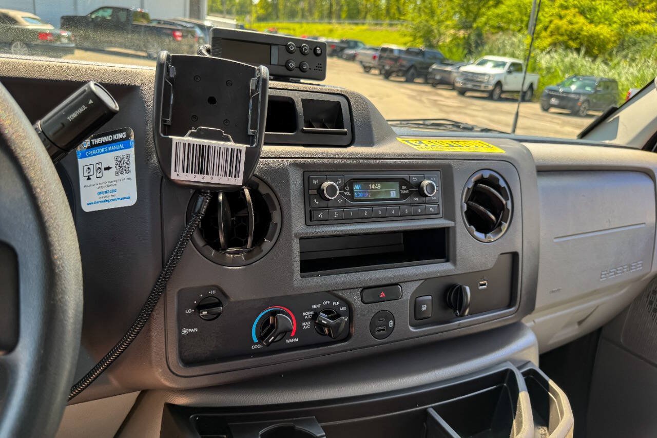 Used 2024 Ford E-350 and Econoline 350 Super Duty RWD image 35