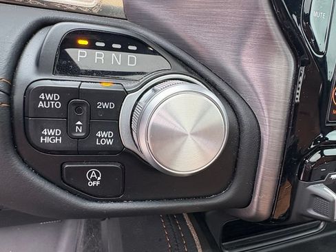 Used 2021 RAM 1500 Limited AWD/4WD image 13