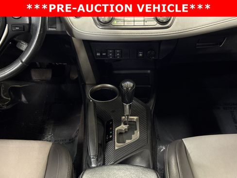 Used 2015 Toyota RAV4 Limited image 19