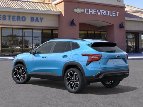 New 2026 Chevrolet Trax RS w/ Driver Confidence Package image 3