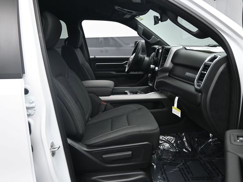 New 2026 RAM 1500 Big Horn AWD/4WD image 26