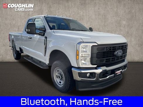 New 2026 Ford F250 XL w/ XL Chrome Package image 3
