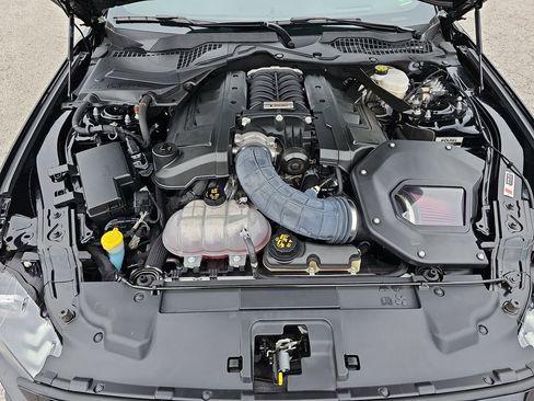 Used 2019 Ford Mustang GT Premium w/ GT Performance Package RWD image 33
