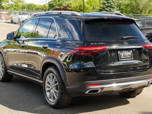 Used 2024 Mercedes-Benz GLE 450e 4MATIC image 5