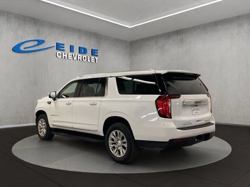 Used 2023 GMC Yukon XL Denali w/ LPO, Floor Liner Package AWD/4WD image 13