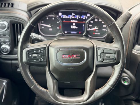 Used 2021 GMC Sierra 3500 AT4 w/ AT4 Premium Plus Package AWD/4WD image 17