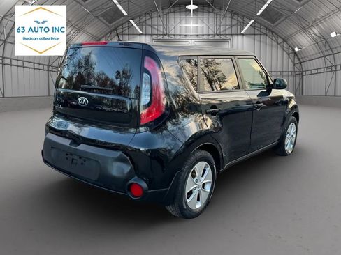 Used 2016 Kia Soul FWD image 5