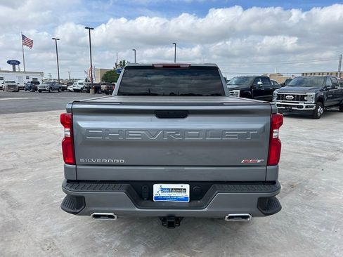 Used 2022 Chevrolet Silverado 1500 RST w/ Z71 Off-Road Package AWD/4WD image 6