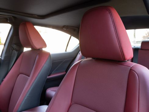 Used 2025 Lexus IS 350 F Sport w/ Accessory Package RWD image 20