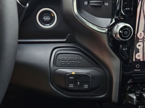 New 2026 RAM 3500 Laramie AWD/4WD image 20