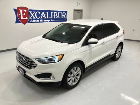 Used 2021 Ford Edge Titanium AWD/4WD image 5