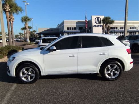 Used 2021 Audi Q5 Premium image 5
