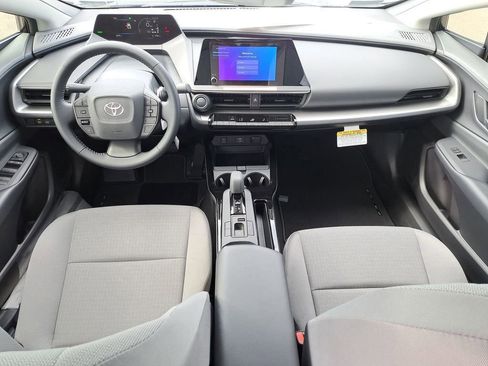 New 2026 Toyota Prius LE image 10