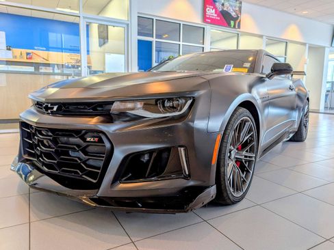 Used 2024 Chevrolet Camaro ZL1 RWD image 5