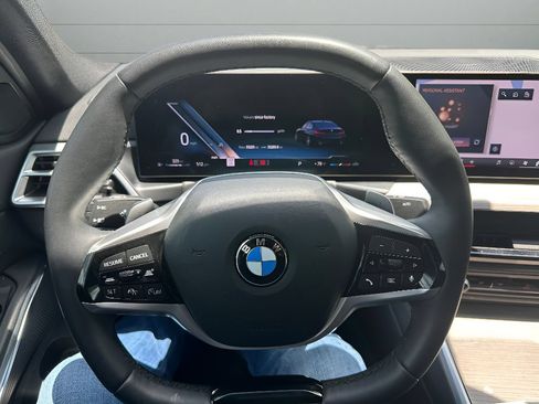 Used 2025 BMW 330i Sedan RWD image 25