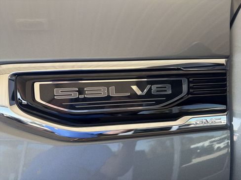 Used 2023 GMC Sierra 1500 SLE image 34