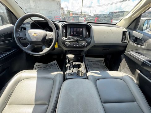 Used 2020 Chevrolet Colorado W/T AWD/4WD image 27