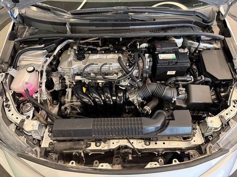 Used 2022 Toyota Corolla LE w/ Carpet Mat Package (TMS) image 23