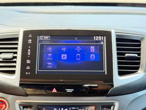 Used 2018 Honda Ridgeline RTL-T image 65