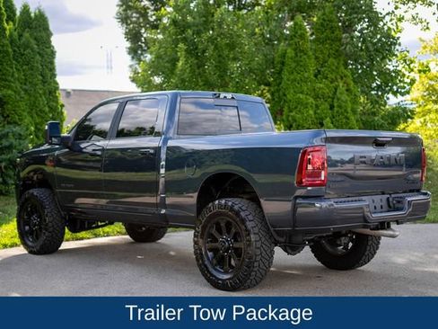 Used 2026 RAM 2500 Laramie AWD/4WD image 8