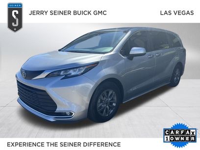 Used 2021 Toyota Sienna XLE