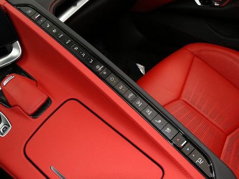 Certified 2023 Chevrolet Corvette Stingray Preferred Conv w/ Z51 Performance Package image 23