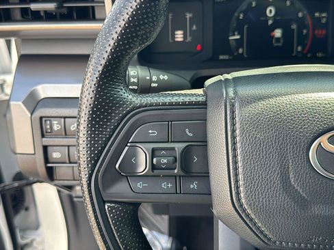 Used 2026 Toyota Tacoma SR5 RWD image 19