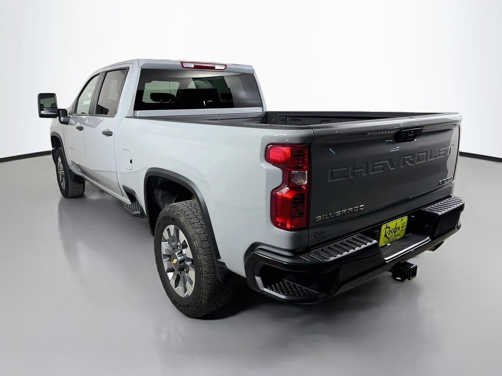 Used 2025 Chevrolet Silverado 2500 Custom w/ Custom Convenience Package AWD/4WD image 8