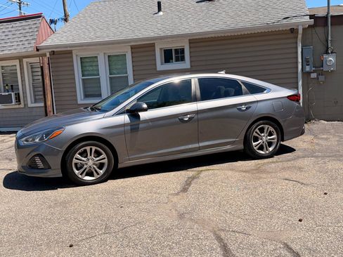 Used 2019 Hyundai Sonata SEL FWD image 3