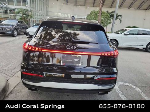 Certified 2025 Audi Q5 Premium w/ Convenience Package image 13